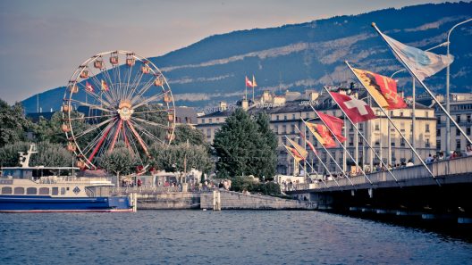 Geneva Женева набережна